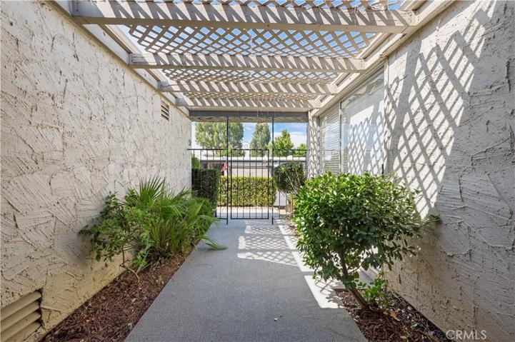 26063 Verde Grande Court, Menifee, California 92586