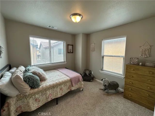 Guest bedroom 2