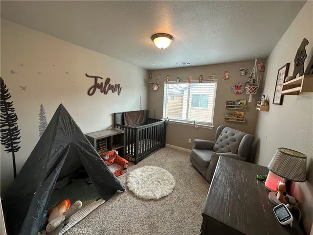 Guest bedroom 1