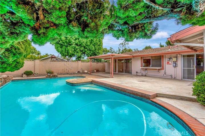 12746 Martha Ann Drive, Rossmoor, California 90720