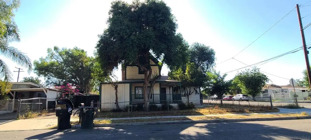 602 S C St, Perris, California 92570