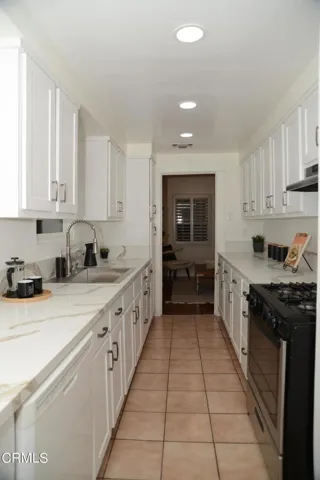 BOYCE_Kitchen 3