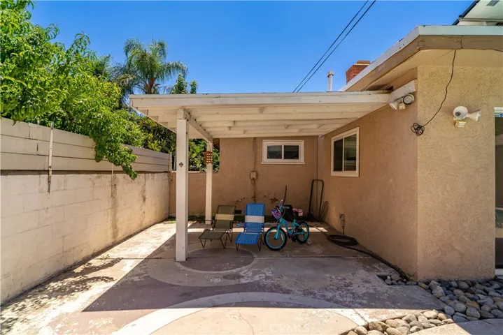 1122 E 26th Street, San Bernardino, California 92404