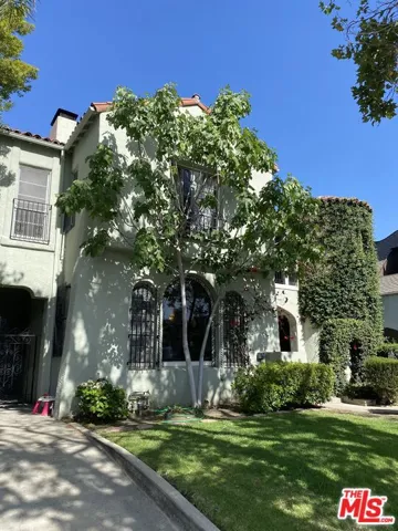 325 N Mansfield Avenue, Los Angeles, California 90036