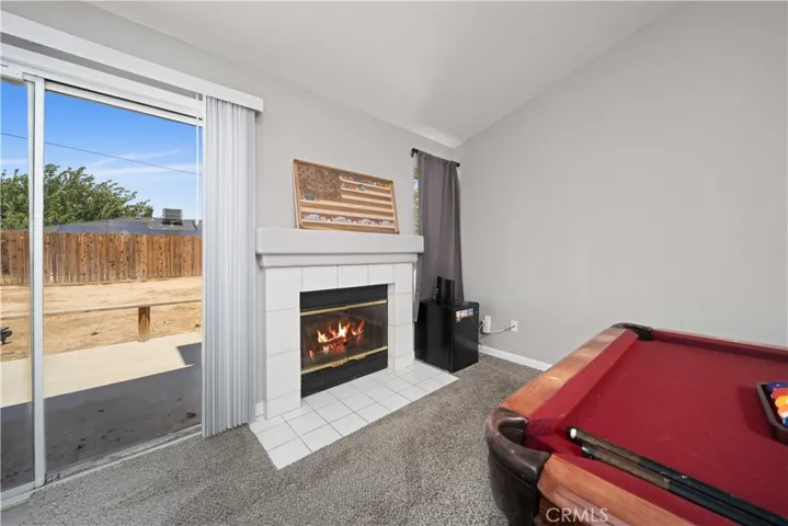 8825 Peach Avenue, California City, California 93505