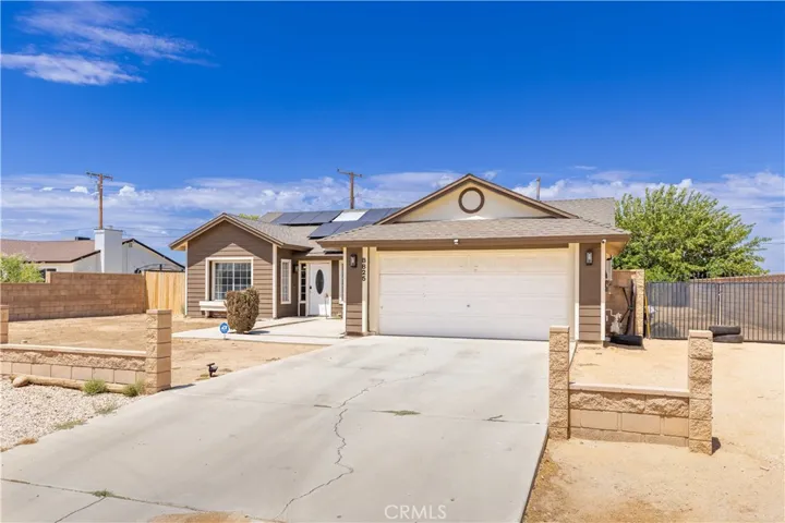 8825 Peach Avenue, California City, California 93505