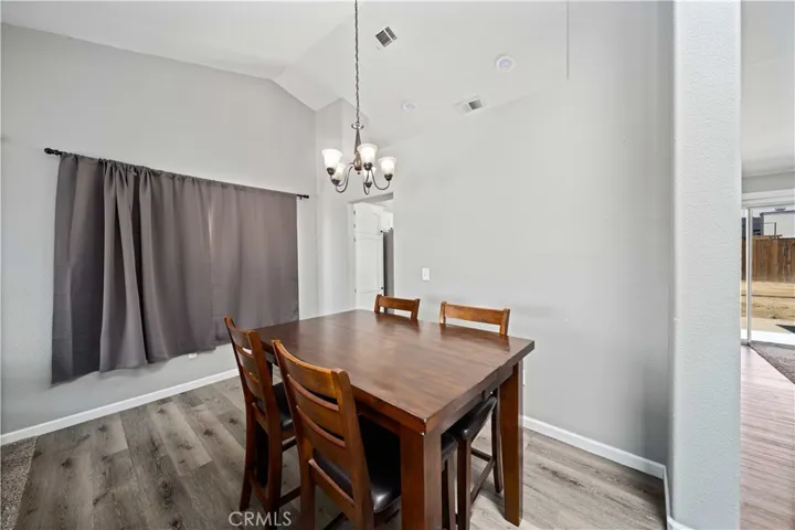 8825 Peach Avenue, California City, California 93505