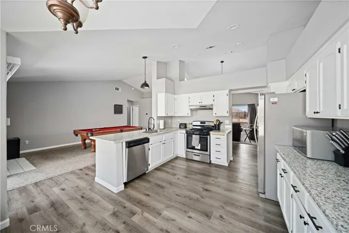 8825 Peach Avenue, California City, California 93505