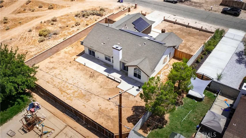 8825 Peach Avenue, California City, California 93505