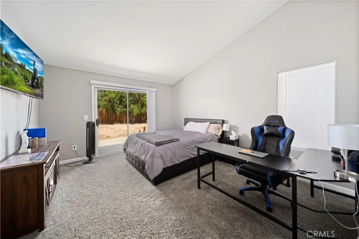 8825 Peach Avenue, California City, California 93505