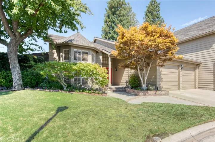 2727 W Bluff Avenue Unit 114, Fresno, California 93711