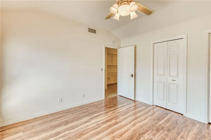 2727 W Bluff Avenue Unit 114, Fresno, California 93711