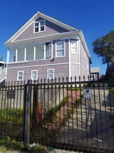 93209322 Mac Arthur Blvd, Oakland, California 94605 home-pic-0