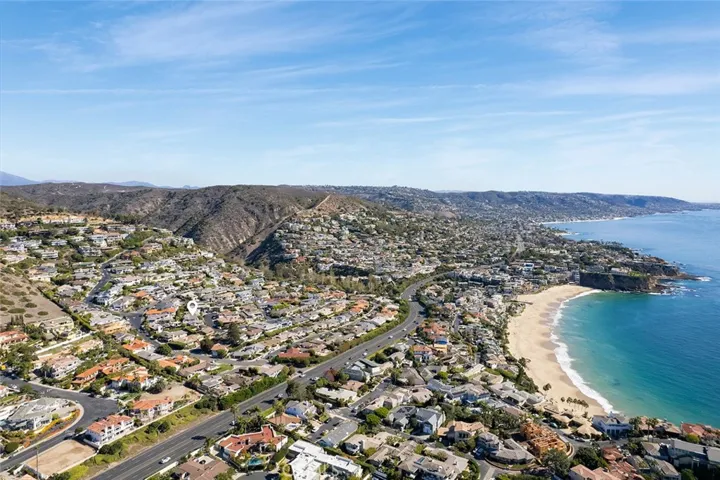 806 Emerald Bay, Laguna Beach, California 92651