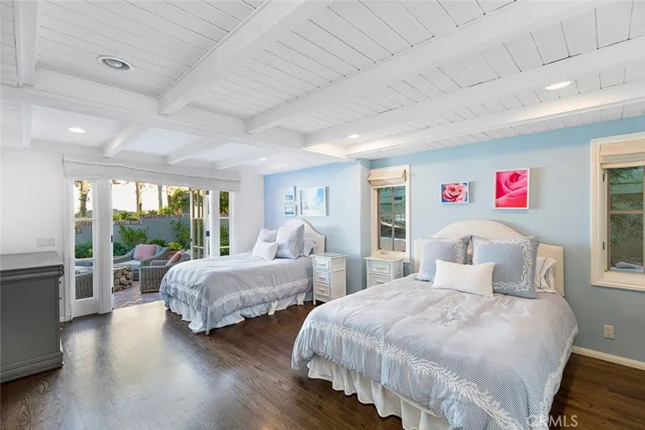 806 Emerald Bay, Laguna Beach, California 92651