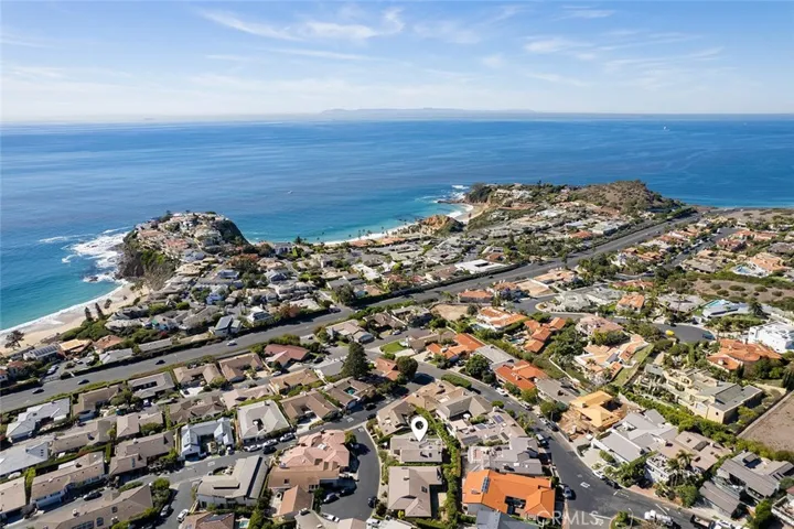 806 Emerald Bay, Laguna Beach, California 92651