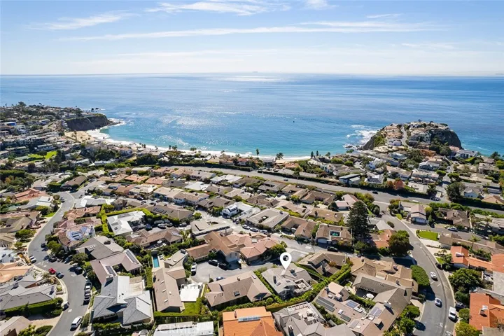 806 Emerald Bay, Laguna Beach, California 92651
