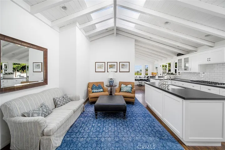 806 Emerald Bay, Laguna Beach, California 92651