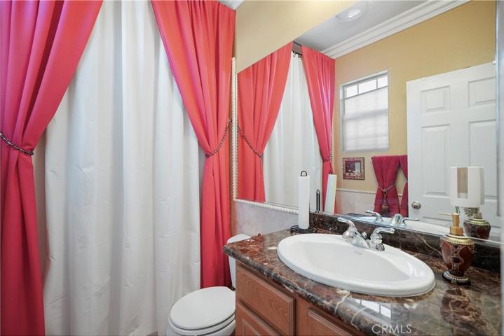 Mini suite bathroom upstairs