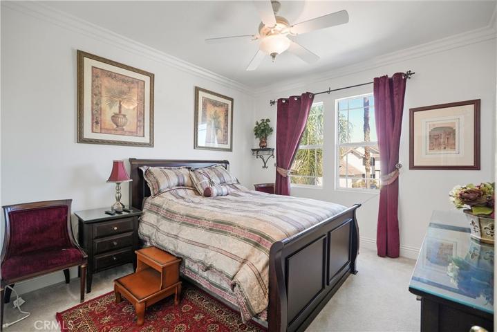 Additional bedroom with bathroom