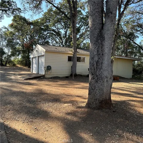 1295 Central Park Avenue, Lakeport, California 95453