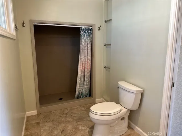 1295 Central Park Avenue, Lakeport, California 95453