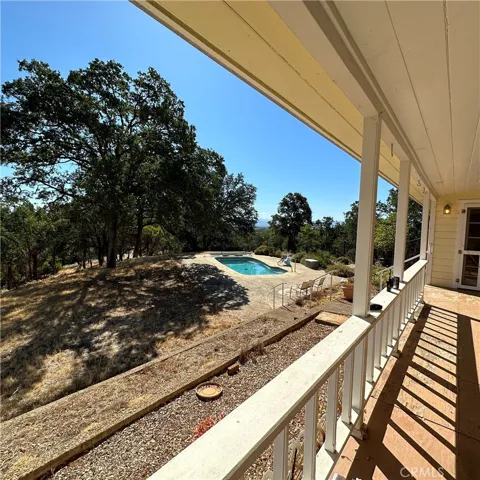 1295 Central Park Avenue, Lakeport, California 95453
