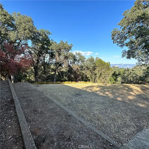 1295 Central Park Avenue, Lakeport, California 95453
