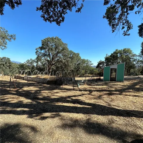 1295 Central Park Avenue, Lakeport, California 95453