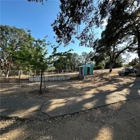 1295 Central Park Avenue, Lakeport, California 95453
