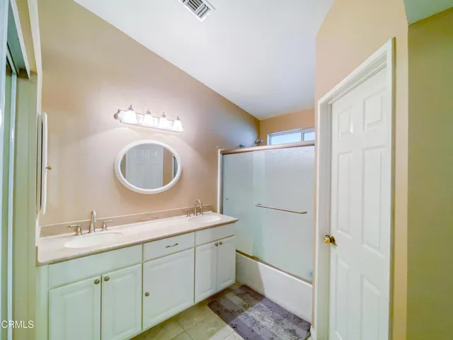 primary bath cocina