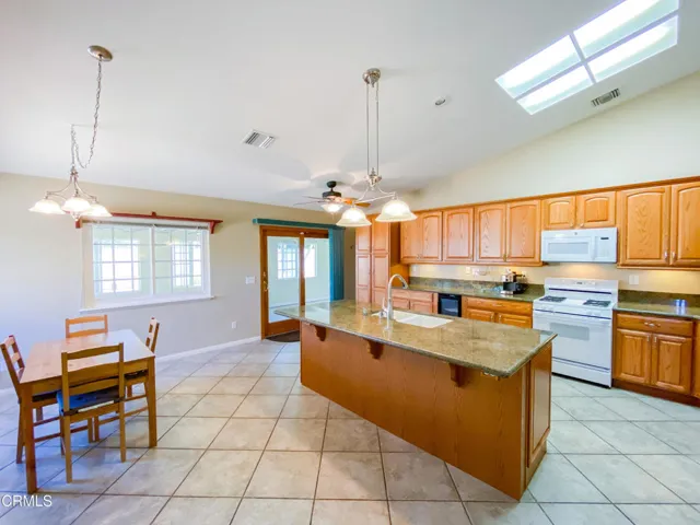kitchen 3 cocina