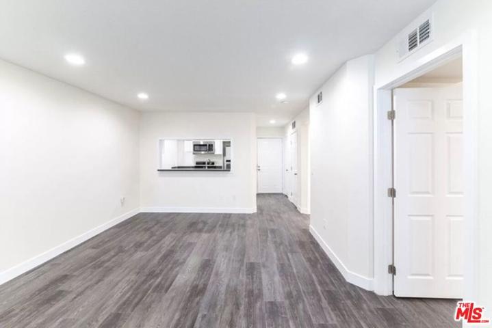 1943 Tamarind Avenue Unit 104, Los Angeles, California 90068