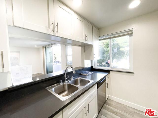 1943 Tamarind Avenue Unit 104, Los Angeles, California 90068
