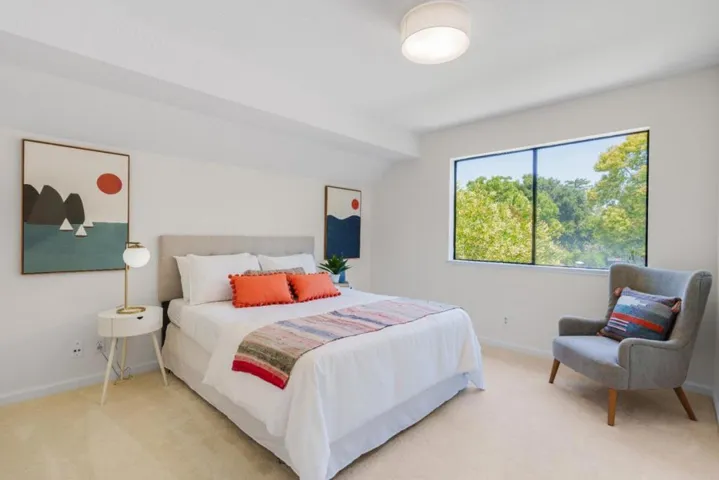 727729 Middlefield Road, Palo Alto, California 94301