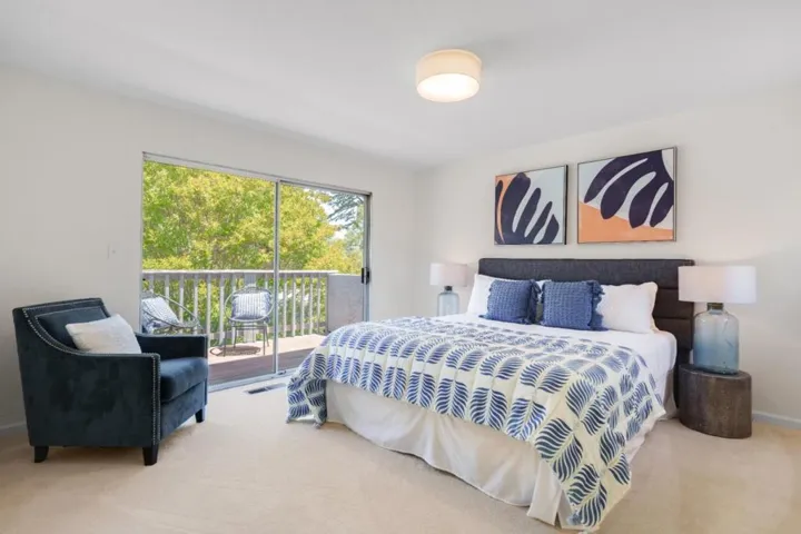 727729 Middlefield Road, Palo Alto, California 94301