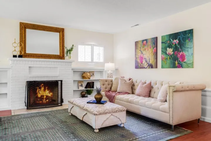 727729 Middlefield Road, Palo Alto, California 94301
