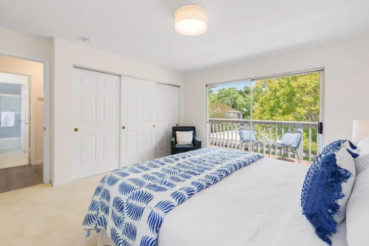727729 Middlefield Road, Palo Alto, California 94301