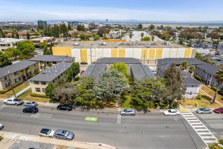 970 Magnolia Avenue, Millbrae, California 94030