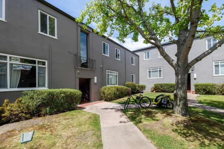 970 Magnolia Avenue, Millbrae, California 94030