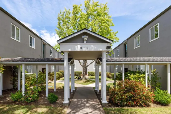 970 Magnolia Avenue, Millbrae, California 94030