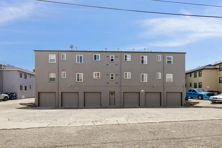 970 Magnolia Avenue, Millbrae, California 94030