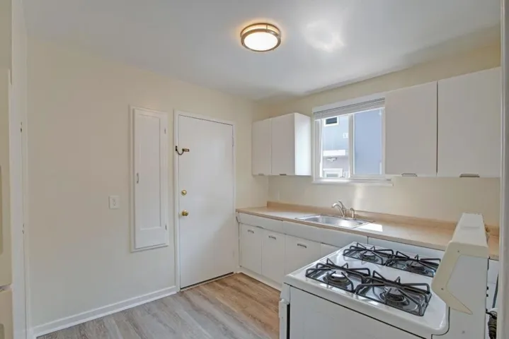 970 Magnolia Avenue, Millbrae, California 94030