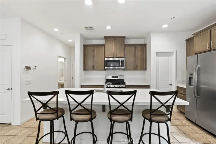 3827 Grant Street Unit 52, Corona, California 92879