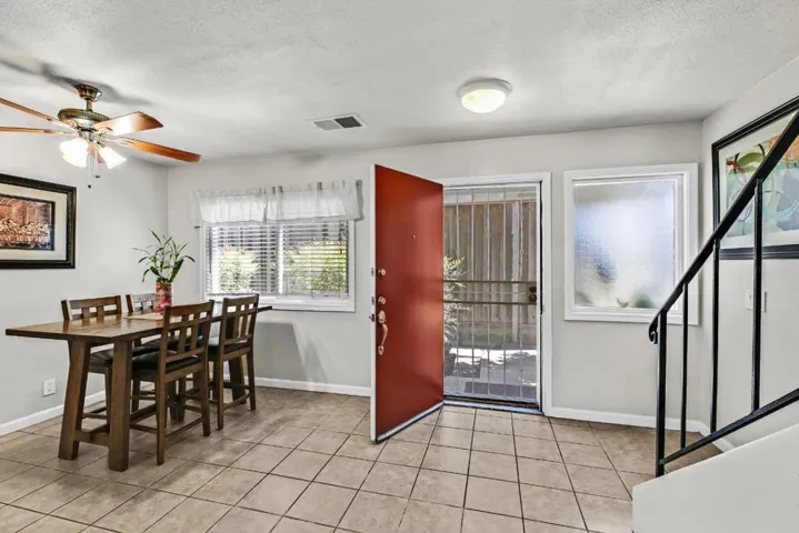 26897 Huntwood Avenue Unit 4, Hayward, California 94544