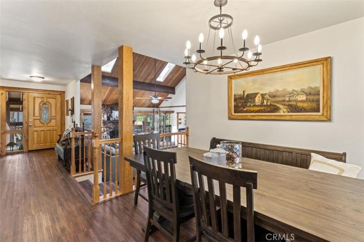 Formal dining off kitchen