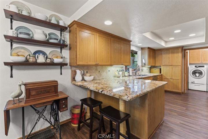 Breakfast bar.