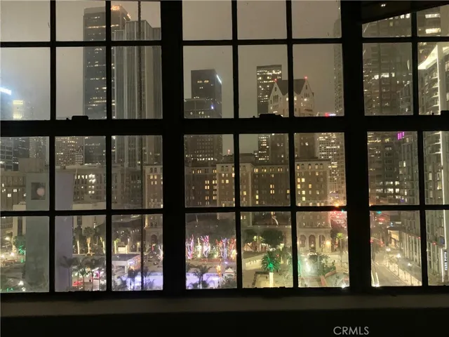 312 W 5th Street 902, Los Angeles, California 90013
