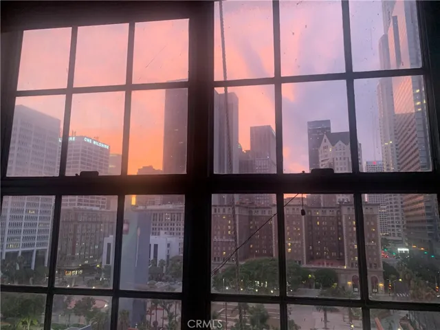 312 W 5th Street 902, Los Angeles, California 90013