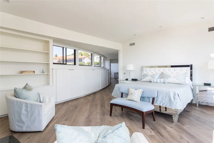810 Emerald Bay, Laguna Beach, California 92651